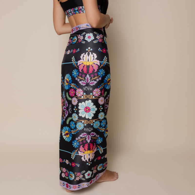 Large scarf Timrava - black