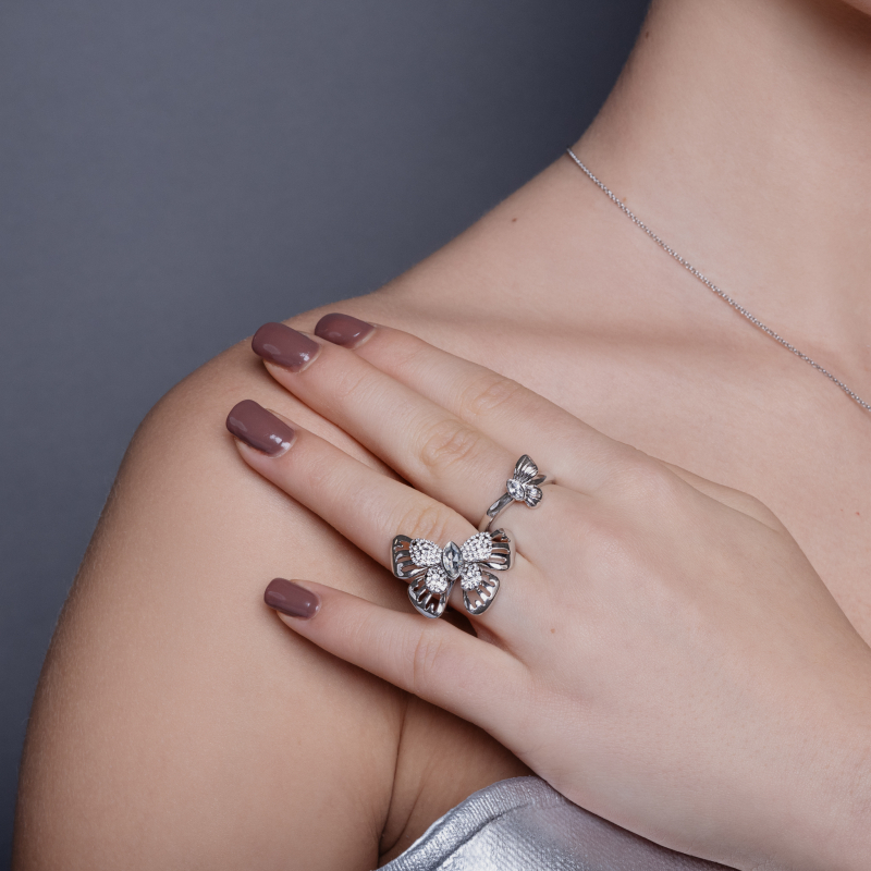 Butterfly ring