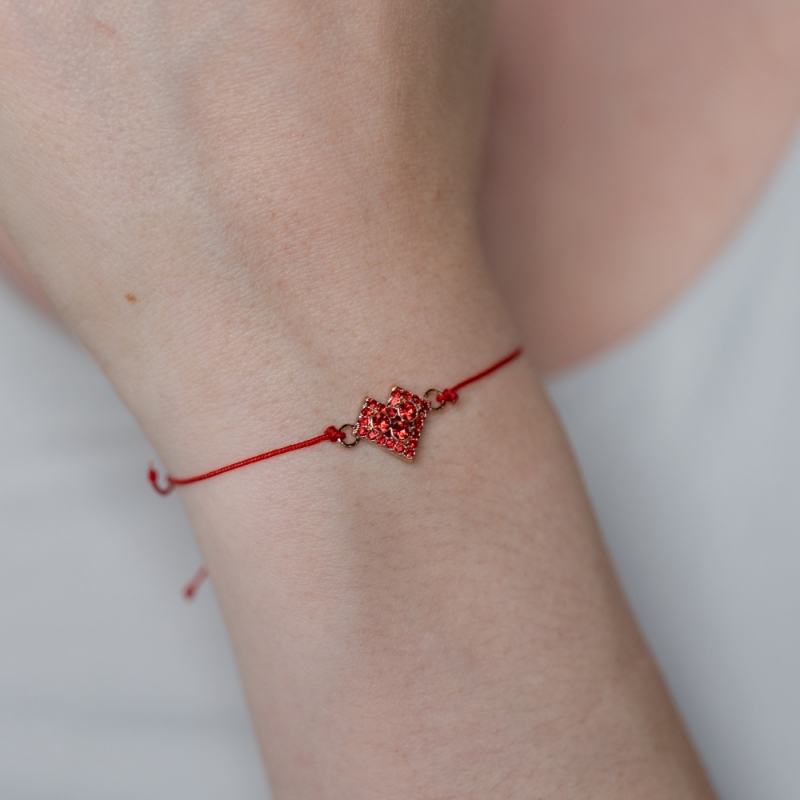 Bracelet on a string red Cicman heart