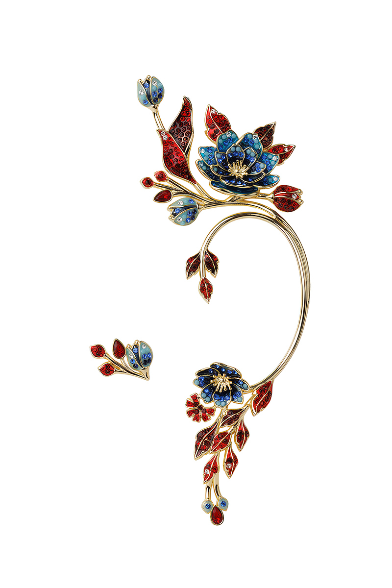 Lešť and Turie Pole Ear Cuff with Earring