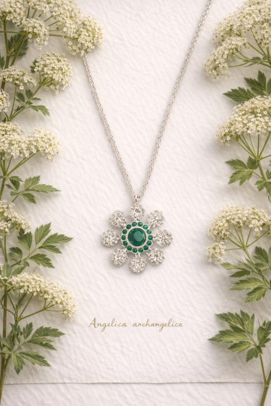 Pendant with chain Archangelica