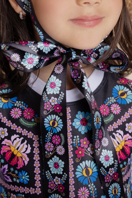 Children's hat with a black ribbon Timrava