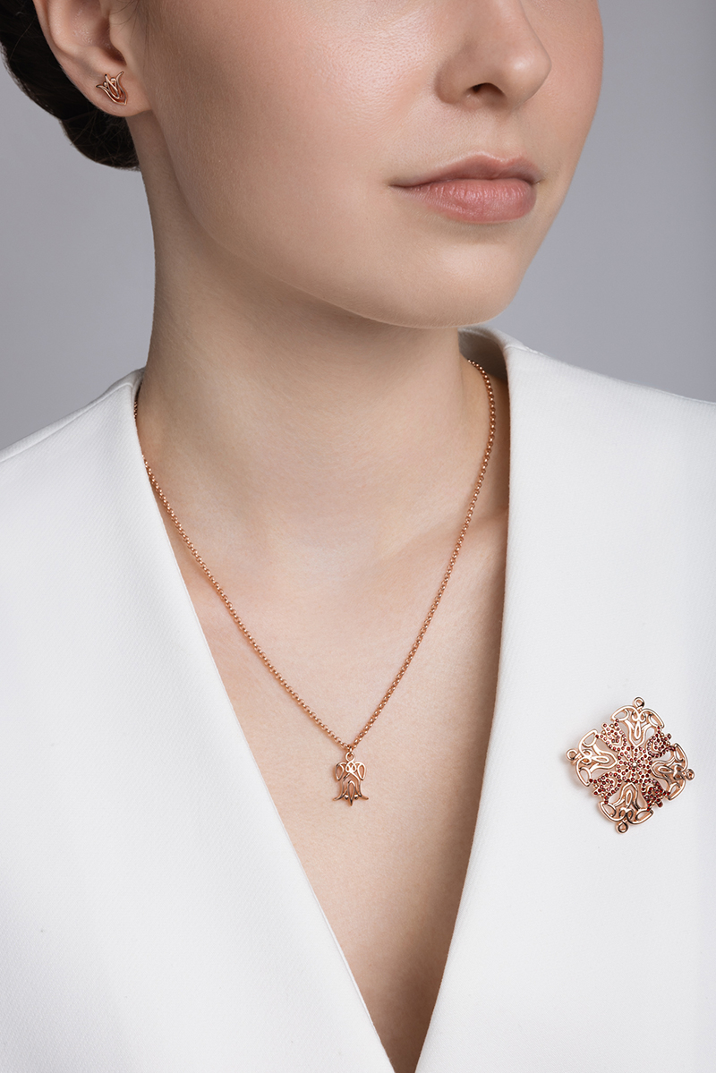 Necklace and Brooch Set for Margita Figuli